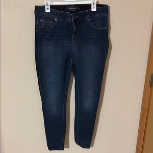 Torrid Women's bombshell Skinny Jeans 14R